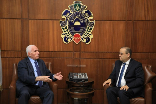 الأحمد يبحث واللواء البيسري تطورات الأوضاع في فلسطين والمخيمات بحضور السفير دبور وأبو العردات
