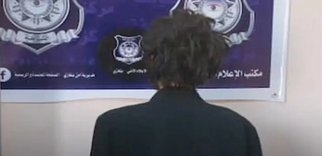 جريمة بشعة ... قتل والده بـ24 طعنة وهو نائم!