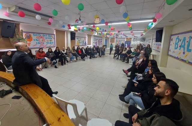 أمين عام نقابة المعلمين د. أسامة الأرناؤوط يجول على مؤسسات تربوية جنوباً