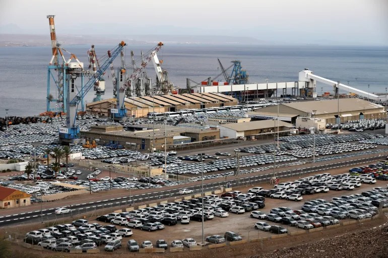 بسبب عمليات اليمن في البحر الأحمر... إدارة ميناء "إيلات" تعتزم فصل نصف الموظفين!