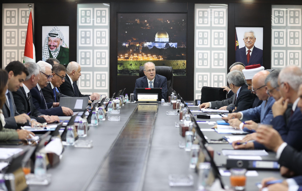 مجلس الوزراء الفلسطيني برئاسة مصطفى يبحث تطورات الأوضاع في قطاع غزة
