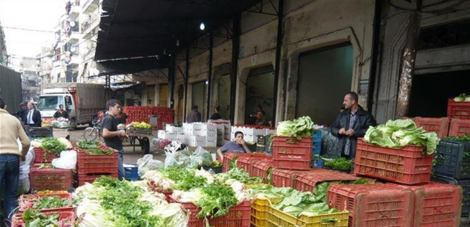 بالصور - فاكهة مهرّبة في بيروت!