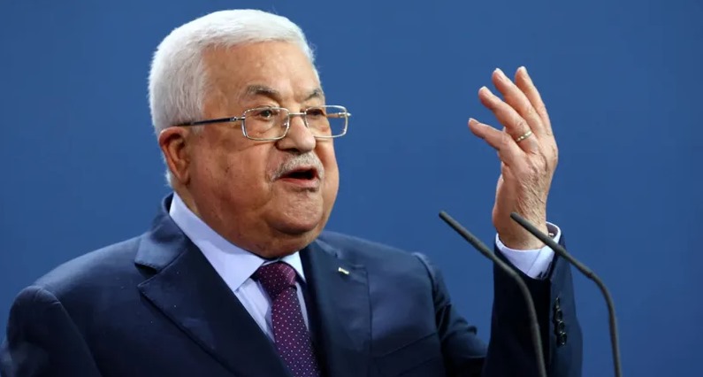الرئيس عباس يعلن الحداد العام لثلاثة أيام وتنكيس الأعلام حدادا على شهداء مستشفى المعمداني