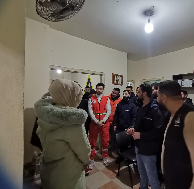 مسؤولا دائرة الشباب في سفارة فلسطين ووحدة الإسعاف والطوارئ لجمعية الهلال الأحمر الفلسطيني بزيارة لمنطقة الشمال