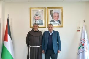 د. خوري يثمن الجهود الانسانية لحراسة الاراضي المقدسة في غزة