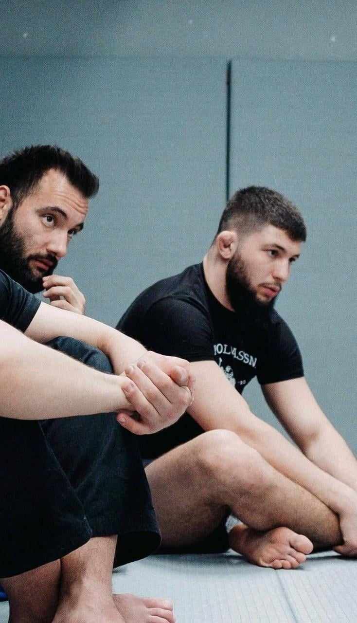 ابن مدينة صيدا البطل اللبناني الأوكراني آدم الفران إلى رحلته الاحترافية في رياضة الفنون القتالية المختلطة "MMA"