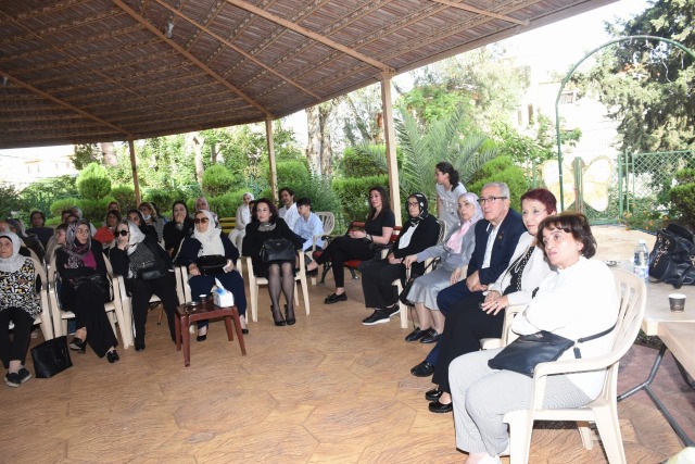 محاضرة لـ د. شاهين حول أضرار التكنولوجيا على صحة العين