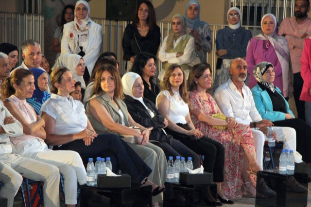 "مدرسة الحاج بهاء الدين الحريري" تُخرّج الدفعة الـ21 من طلابها وتُطلق القسم الثانوي