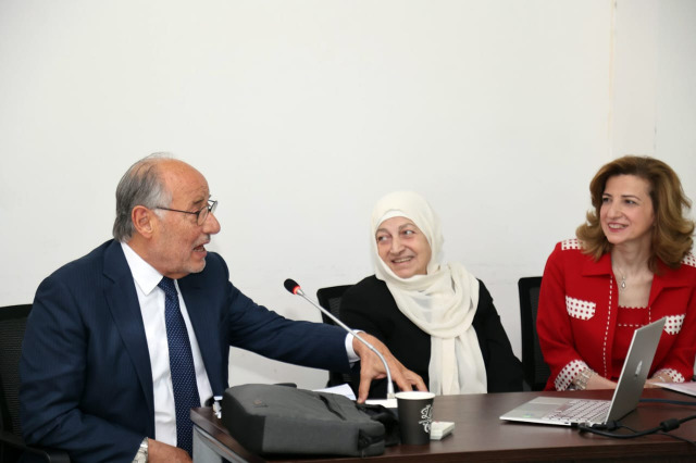 وزارة التربية ومؤسسة الحريري تطلقان ورش عمل لتطبيق البكالوريا الدولية في 12 مدرسة رسمية