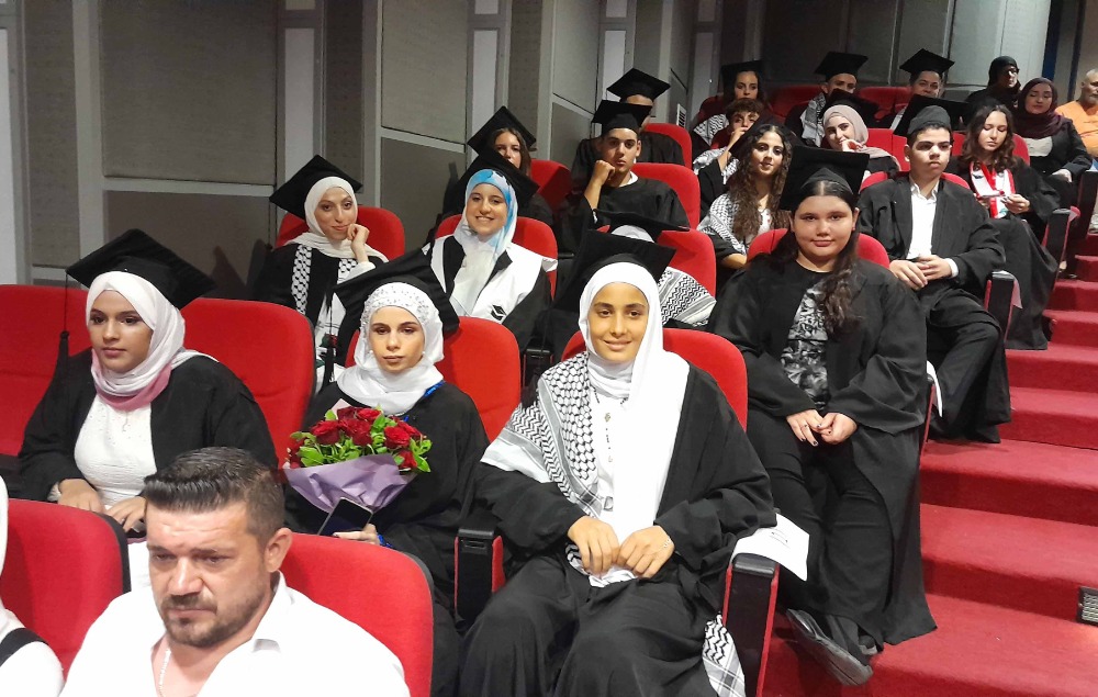 عماد الأشقر يرعى تخريج دفعة الأمل رغم الألم في المدرسة العمانية النموذجية الرسمية في صيدا: سيكون لدينا عام دراسي في الجنوب رغم أنف الاحتلال!