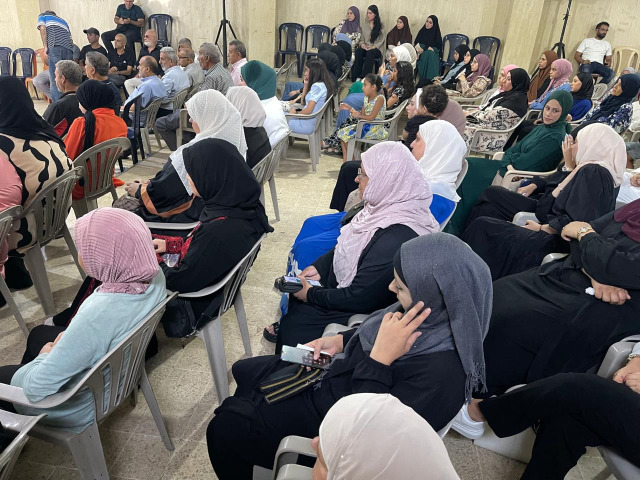 مهرجان لـ"أشد" و"مجد" في عين الحلوة لخريجي دفعة شهداء فلسطين والمقاومة الناجحين بالشهادات الرسمية