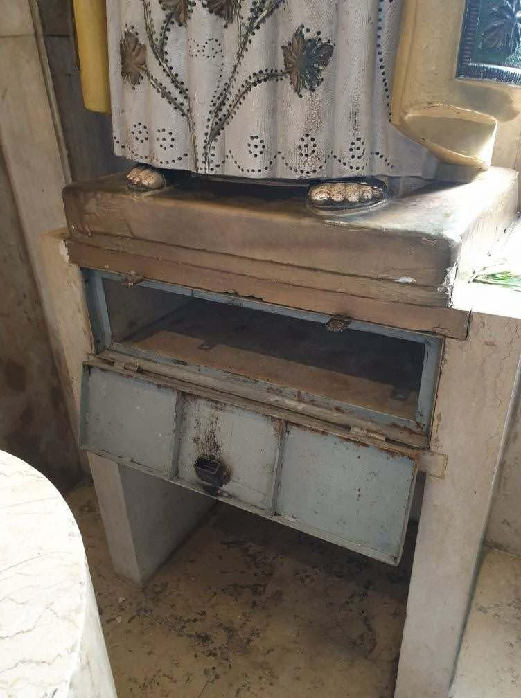 بالصور - في جل الديب.. كنيسة تتعرّض للسرقة!
