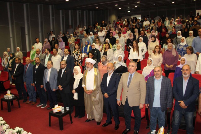 بهية الحريري في حفل تخرّج طلاب "العمانية الرسمية": نتمسّك بالتعليم ركيزةً لوطن قوي ومجتمع عادل