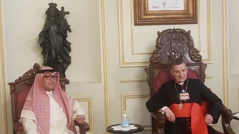 البطريرك الراعي يلتقي السفير السعودي في بكركي