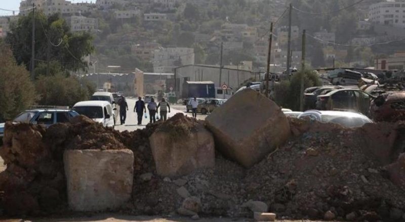 قوات الاحتلال تغلق الطرق المؤدية إلى جبل صبيح في بيتا جنوب نابلس
