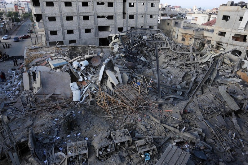 "الأونروا" بغزة: سيتم صرف 2000 دولار للذين فقدوا منازلهم بشكلٍ كامل