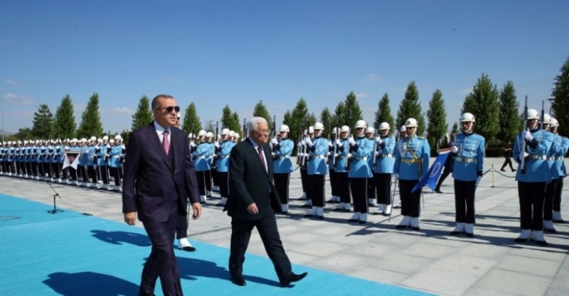 زيارة الرئيس عباس إلى تركيا تأتي في توقيت مهم