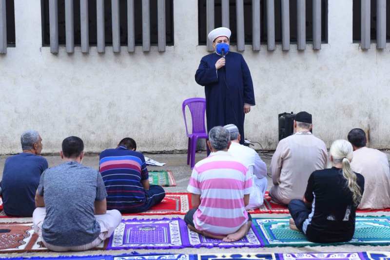 في سجن رومية... صلاة عيد الأضحى برعاية هيئة رعاية السجناء وأسرهم