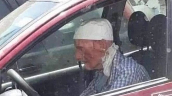 عن الحاج كراجة الذي هزّت صورته مواقع التواصل الاجتماعي: "موجوع"