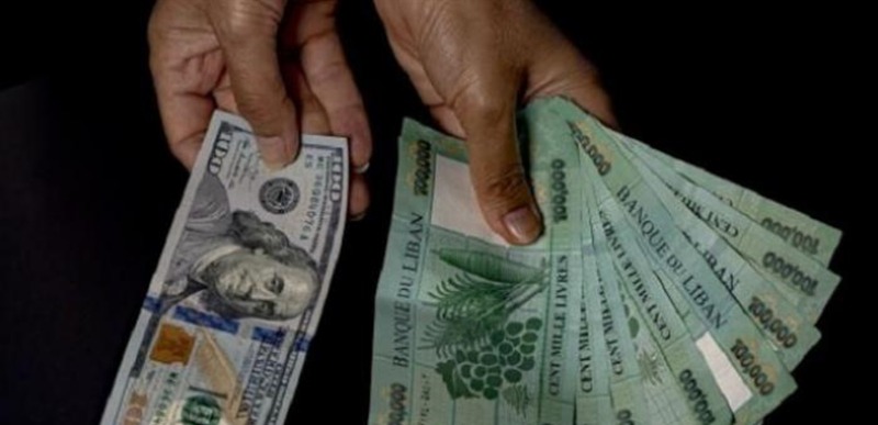 بعد هبوطه المفاجئ أمس.. كيف افتتح الدولار اليوم في السوق الموازية؟