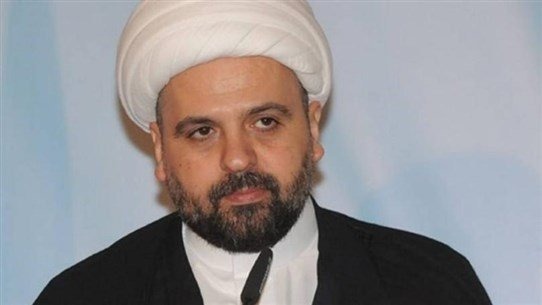 المفتي الجعفري أحمد قبلان: العهد يا أبي أن نبقى على الأمانة التي حمّلتنا إياها يا من حملت وجع لبنان ودموع المحرومين وعهد عليّ أن أخدم قضايا المسيحيين قبل المسلمين وأن أصلي في الكنيسة والجامع