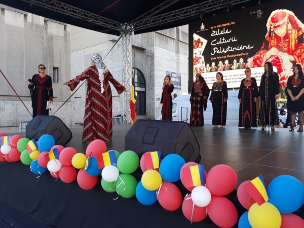 تواصل فعاليات المهرجان الثقافي "أيام الثقافة الفلسطينية" في رومانيا