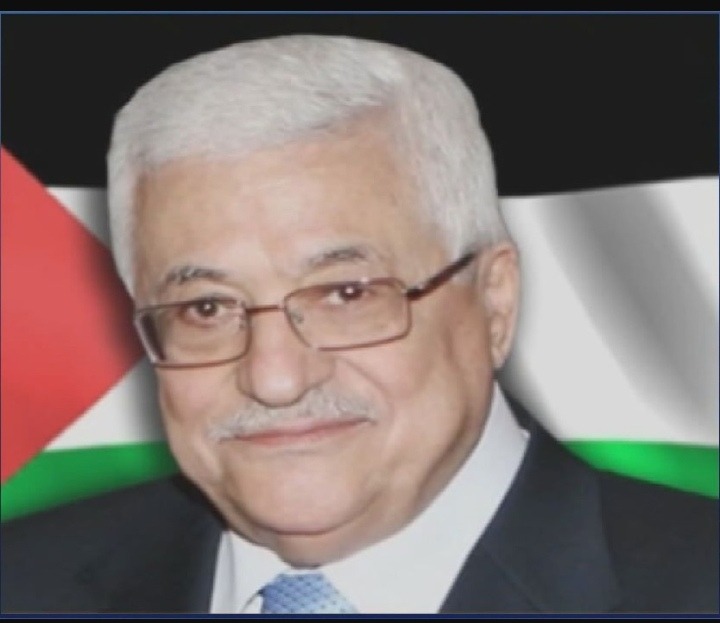 الرئيس عباس يهنئ الرئيس المالي بذكرى الاستقلال