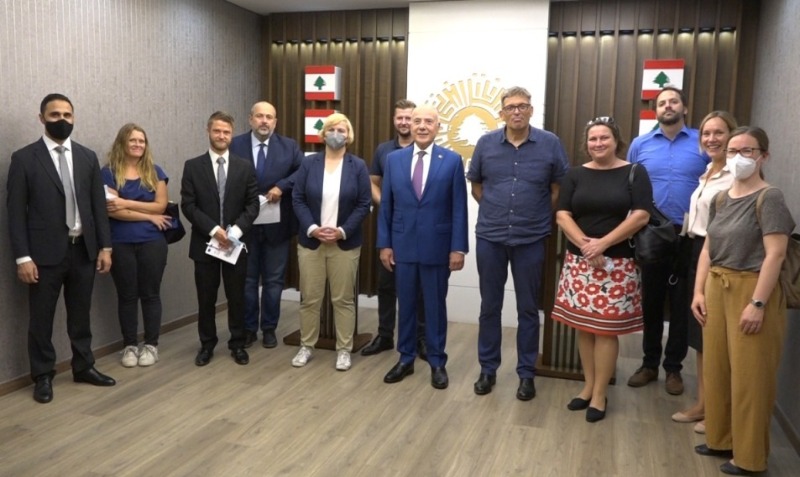 دبوسي يناقش مع الوزارة الإتحادية الالمانية للتعاون الإقتصادي والتنمية مرتكزات برنامج تحسين سبل العيش