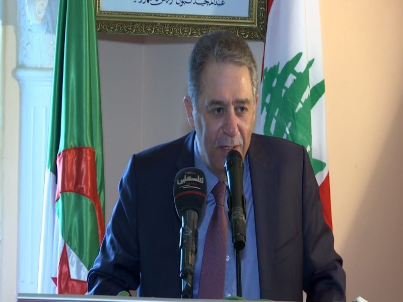 السفير دبور في ذكرى الثورة الجزائرية: نقف اجلالا واكباراً امام ما قدمته الجزائر لفلسطين