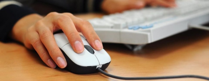 «ماوس» الكمبيوتر يحمل بكتيريا أكثر من المرحاض