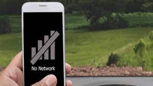 بلدات من دون هاتف وإنترنت
