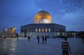 الحرب الحقيقية هنا في القدس . وليست هناك في كييف