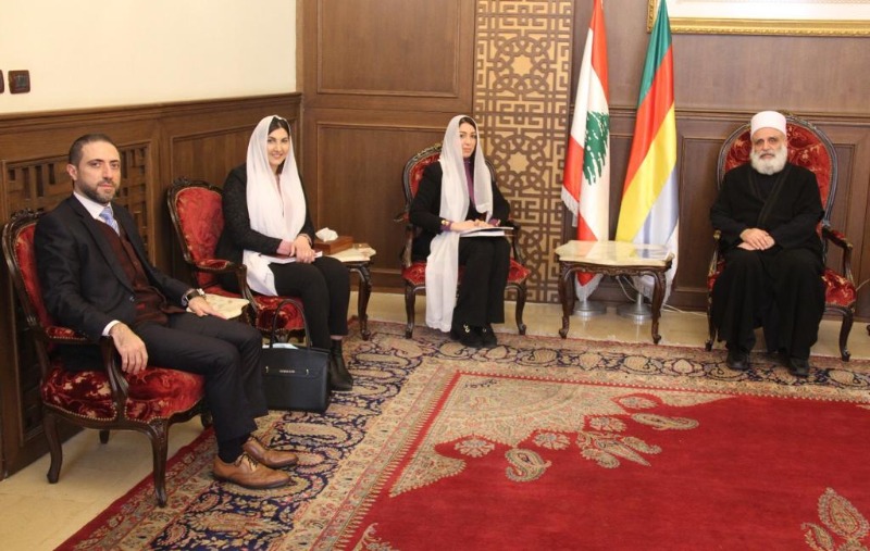 شيخ العقل التقى وفودا وزار بلدتي بيصور وقبيع معزياً
