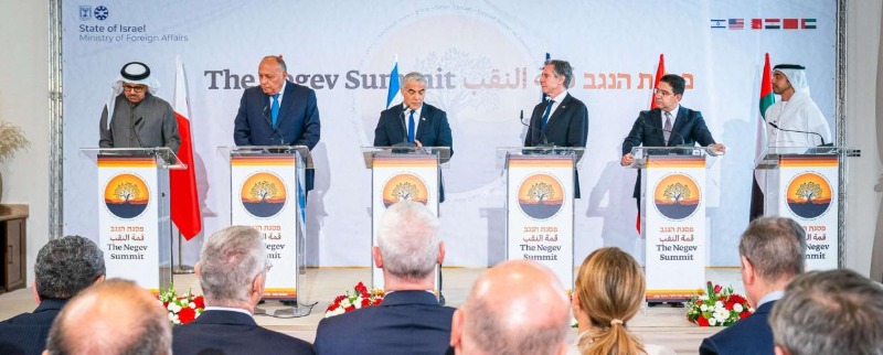 فلسطين بين أربعة شهداء وستّة وزراء