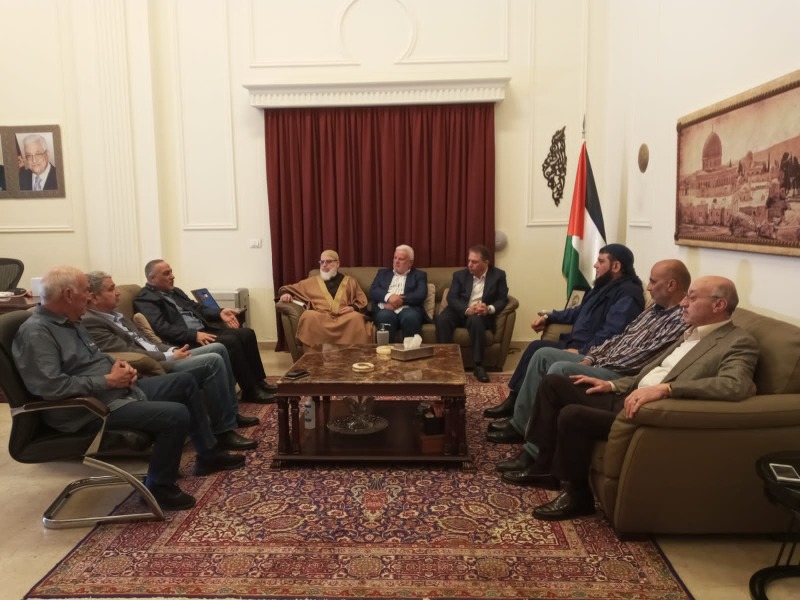 لقاء بين قيادة حركة "فتح" و"الحركة الاسلامية" و"عصبة الأنصار " في سفارة فلسطين
