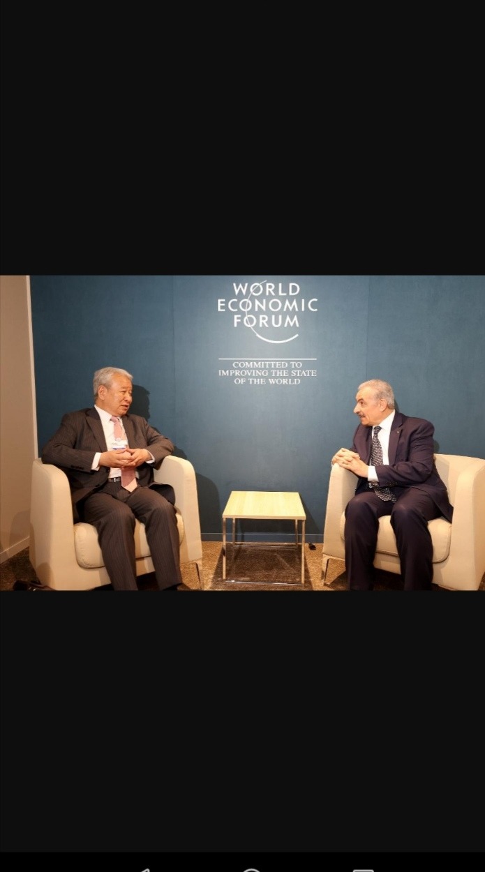 رئيس الوزراء اشتية يبحث مع رئيس "جايكا" سبل دعم المناطق الصناعية في فلسطين