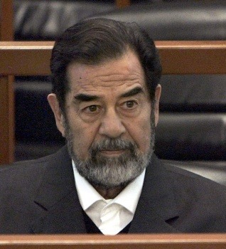صدام حسين يغلق فندقاً في أربيل.. ما القصة؟
