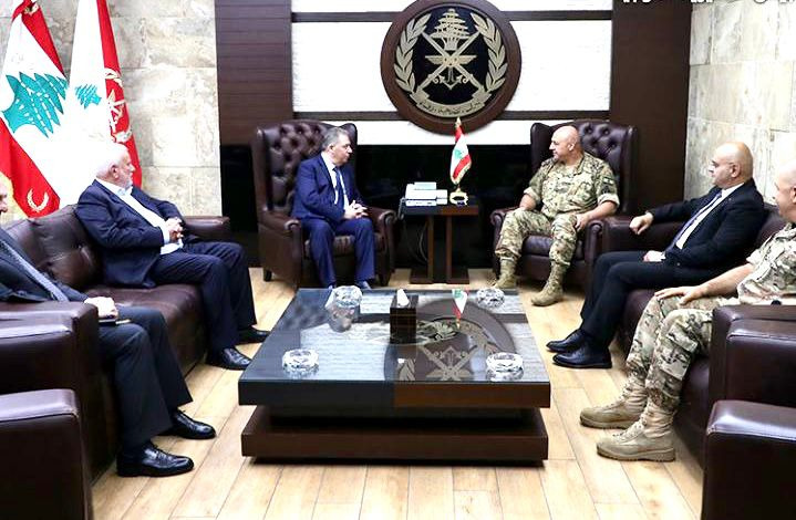 قائد الجيش اللبناني يستقبل السفير دبور وابو العردات