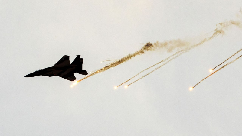 الدفاعات الجوية السورية تتصدى لعدوان إسرائيلي في سماء طرطوس