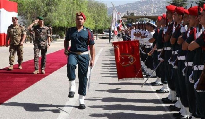 قائد الجيش استقبل قائد القوات المسلحة الفرنسية في اليرزة