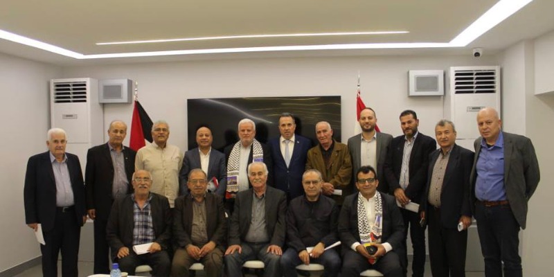 د. أبو هولي يستعرض مع فصائل المنظمة في لبنان وضع المخيمات والعلاقة مع "الأونروا"