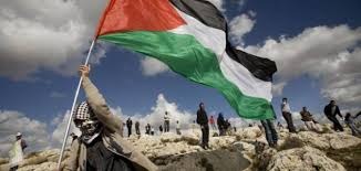 كم بلغ عدد الفلسطينيين في نهاية 2022 في العالم؟
