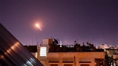 قصف إسرائيلي على مطار دمشق يضعه خارج الخدمة ويقتل عسكريين...