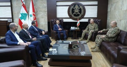 قائد الجيش استقبل الوزير ياسين