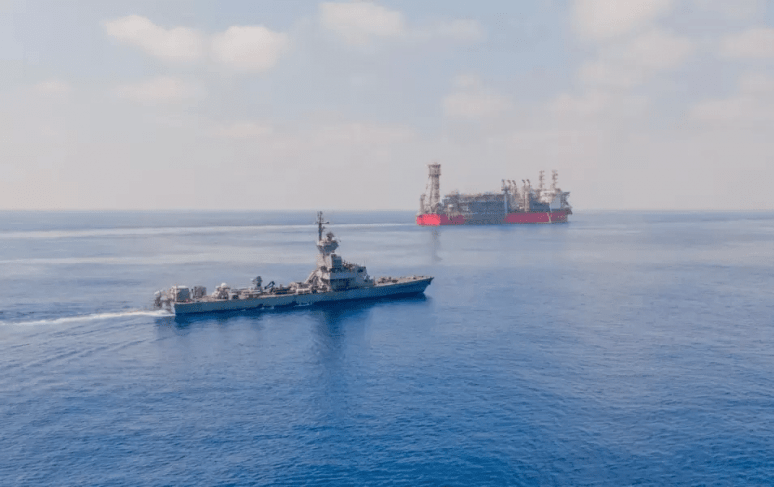 سفن "ساعر 6" تبدأ بحماية منصات الغاز الإسرائيلية في البحر
