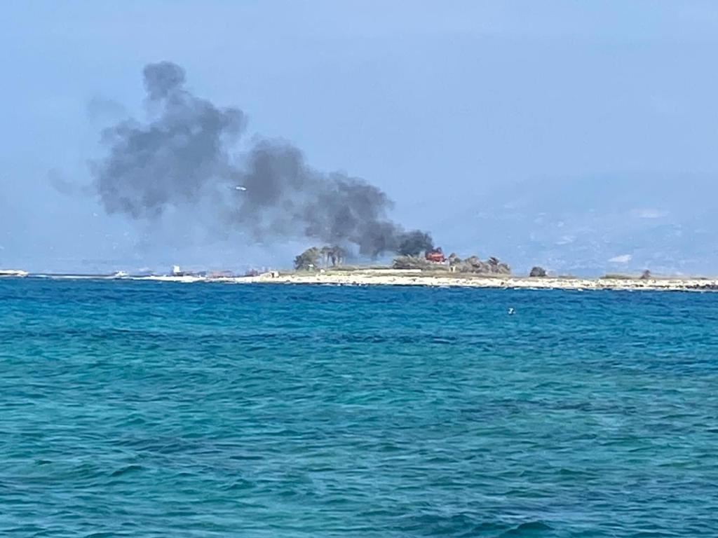 بالفيديو.. حريق في جزيرة الأرانب: حادث مفتعل وأضرار مادّية