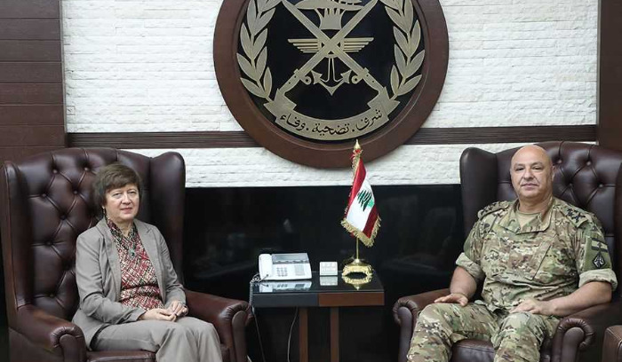 قائد الجيش عرض الاوضاع مع فرونتسكا واستقبل لازارو