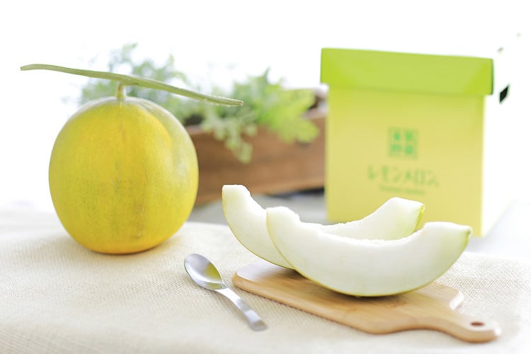 “بطيخ الليمون”.. ثمرة جديدة تضاف الى قائمة الفواكه طورتها شركة يابانية