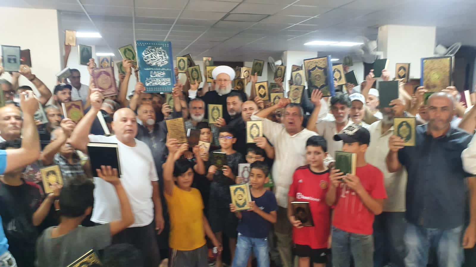 تحركات احتجاجية في صيدا لنصرة القرآن الكريم واستنكاراً لتدنيسه