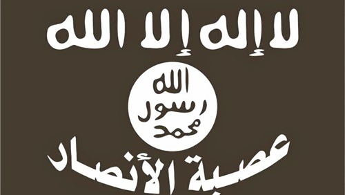 "عصبة الأنصار الإسلاميَّة" تنفي المشاركة باشتباكات مخيم عين الحلوة